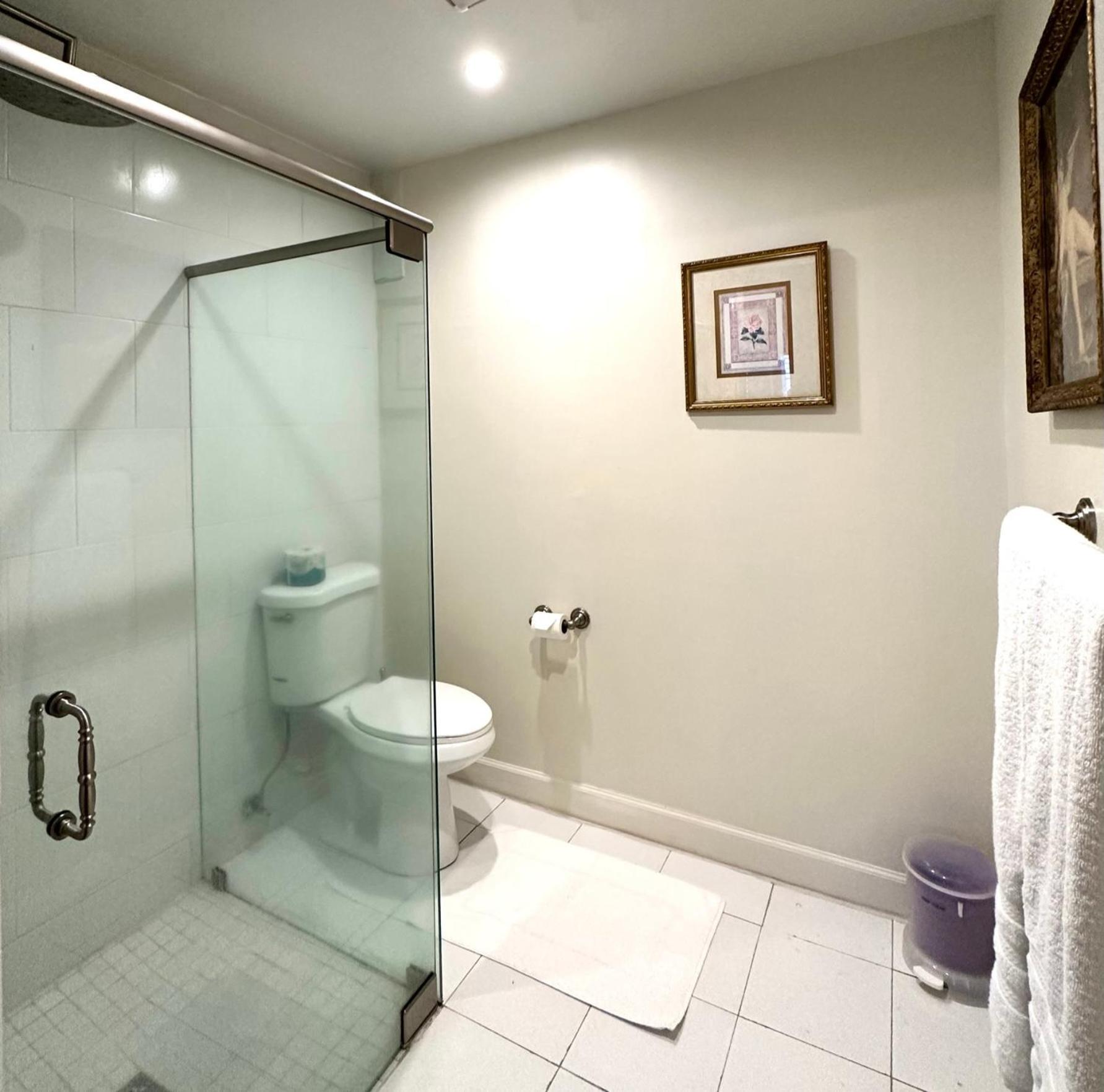 Bed and Breakfast Amethyst Garden Savannah Esterno foto